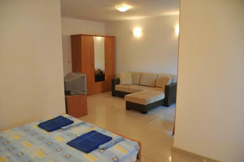 Apartamento Villa Viktoria Studios
