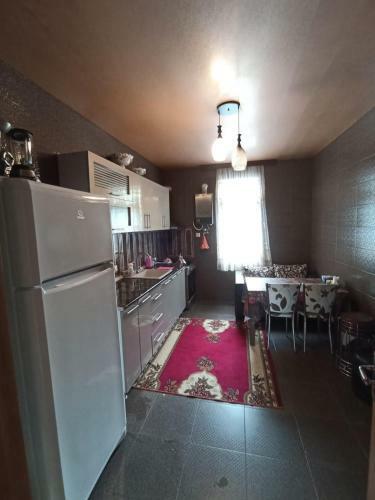 Hostal Ketis Guest House