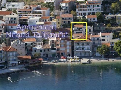 Apartments Igrane