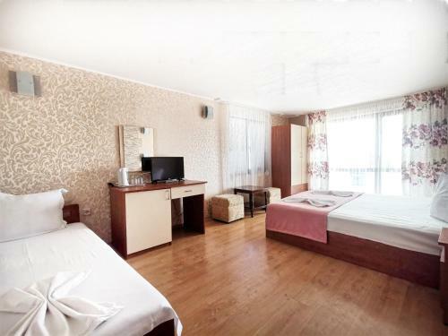 Hostal Villa Mirage