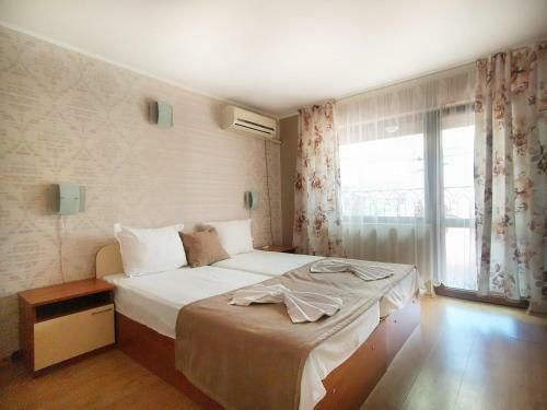 Hostal Villa Mirage
