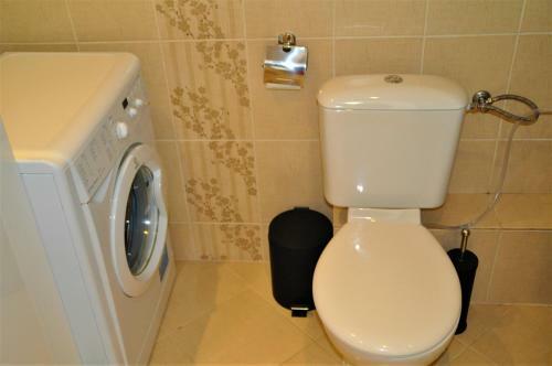 Private Apartment In Green Life Beach Resort
