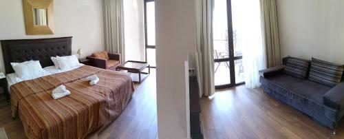 Private Apart In Royal Beach