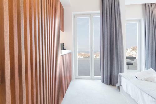 Wabi Luxury Suites & Maisonettes Ios