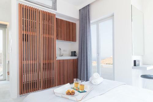 Wabi Luxury Suites & Maisonettes Ios
