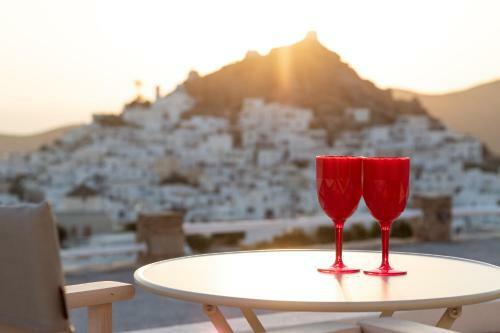 Wabi Luxury Suites & Maisonettes Ios