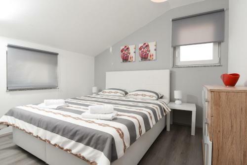 Apartments Trampi