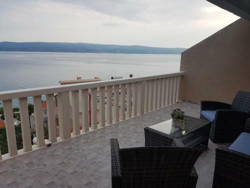 Luxury Apartment Du?e With Private Pool