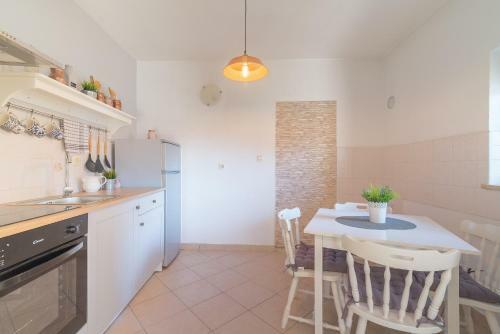 Apartamentos Mediterranean House By The Beach