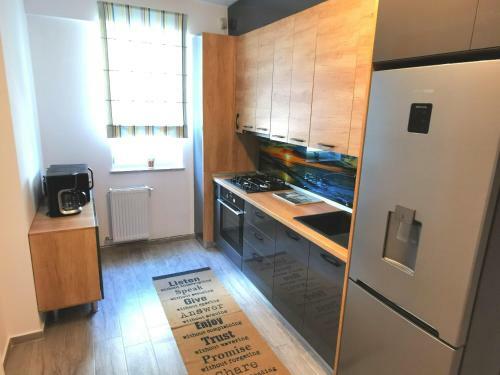Oshoo Apartment- Powered By Jvs