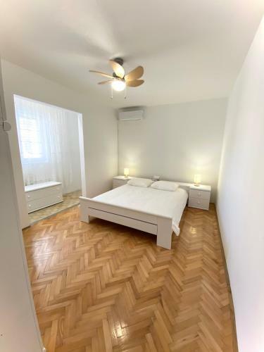Alba Bianca - Holiday Home With Free Parking