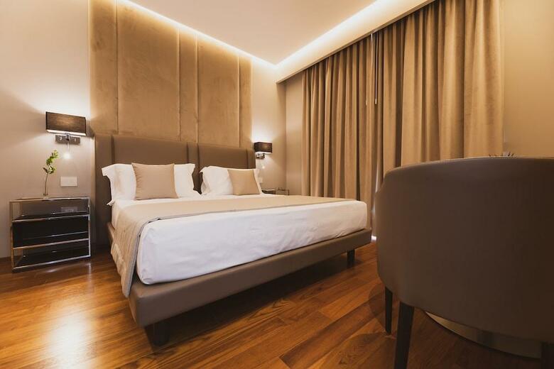 Callistos Hotel