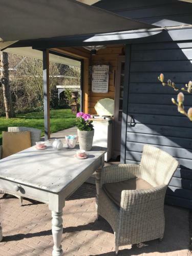 Bed & Breakfast Huisje Weltevree