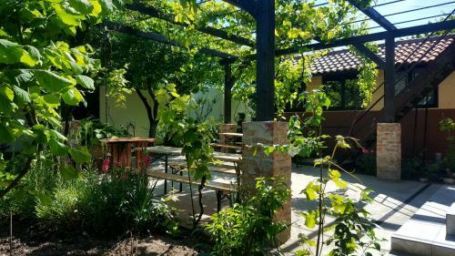 Hostal Camere De Inchiriat Nicoleta
