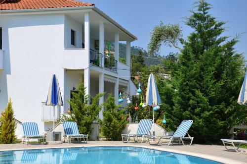 Hostal Elina Studios Golden Beach