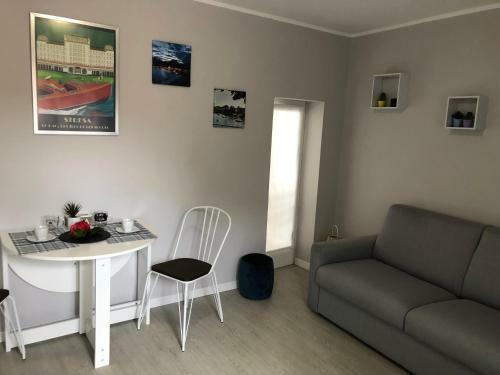 Il Vicolo Sul Lago Apartments