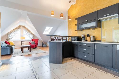 Apartament 80