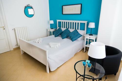 Hostal Borz� City Center Rooms - B&B