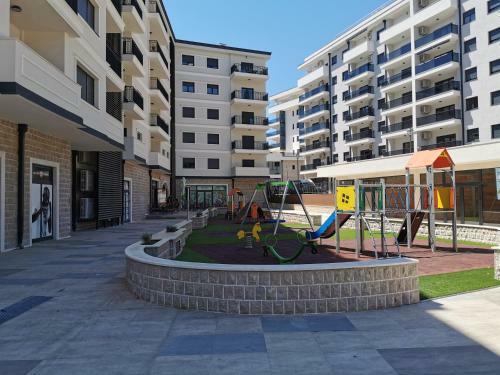 Apartamento Travunia Lux Residence With The Pool On The Roof
