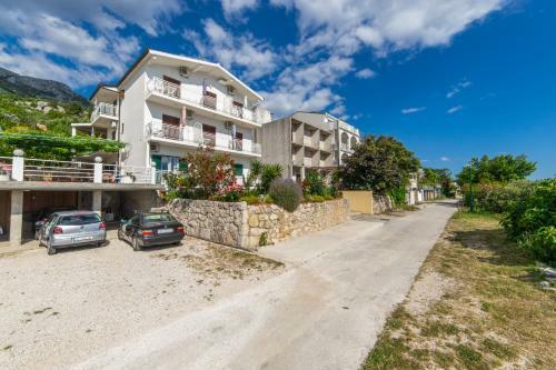 Seaview Apartments Marsic