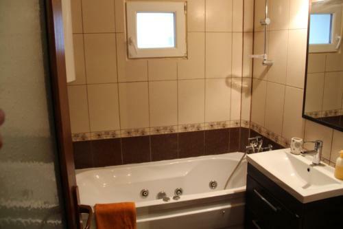 Faleza Nord Sea View Apartment