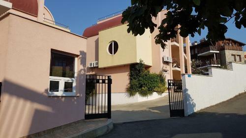 Apartamento Perlite Sozopol - Flora By The Beach