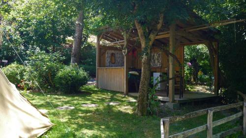 Camping Jardin La Vie En Vert En Ari�ge