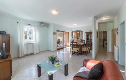Nice Home In Labin With 2 Bedrooms
