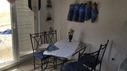 Apartments Lopar Story