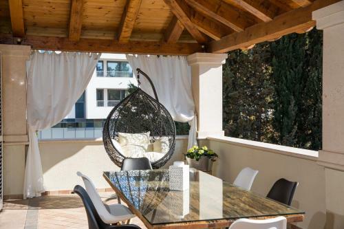 Villa Blue Diamond