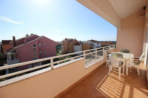 Apartamento Nela, 700 M From The Beach
