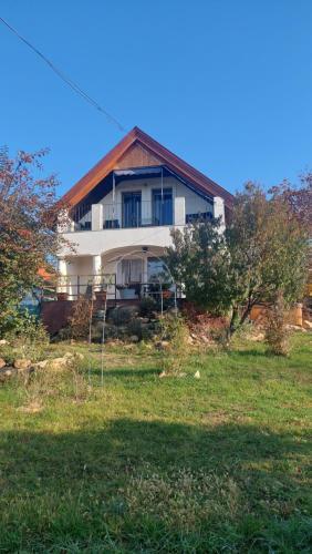Balatuniversum Apartmanhouse