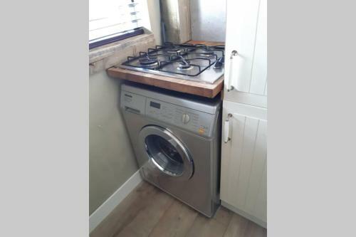 Apartamento Sfeervol Gerenoveerd Appartement Dichtbij Zee.