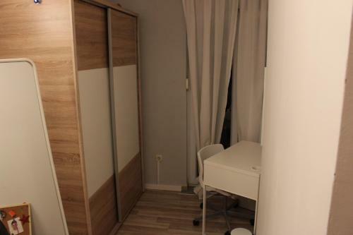 Blue Moon Apartments