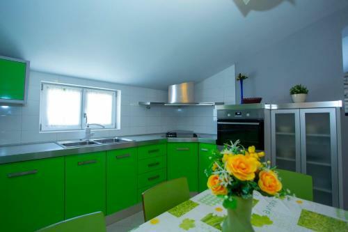 Apartments Loncar