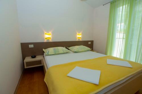 Apartments Loncar