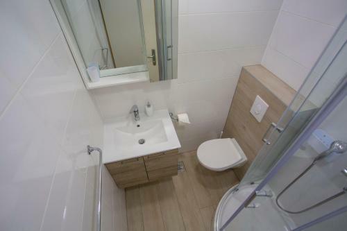 Apartments Loncar