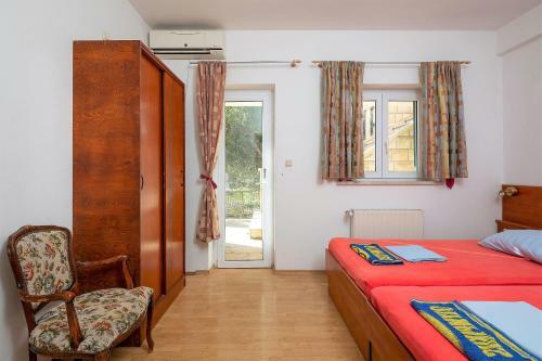 Hotel Germania Rooms & Apartments