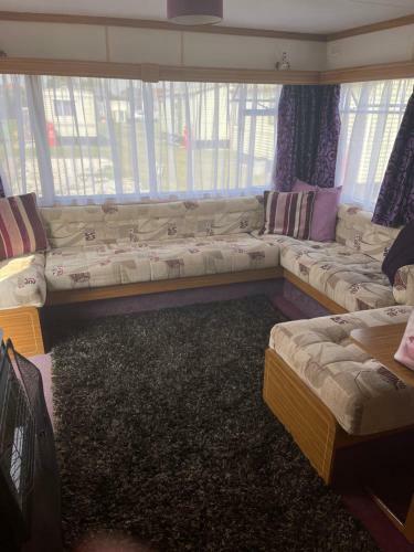 Caravan 6 Berth Ingoldmells Coral Beach Site No Pets Allowed