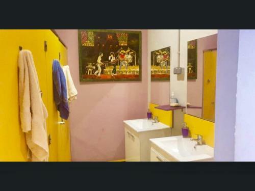 Albergue La Nau Rooms