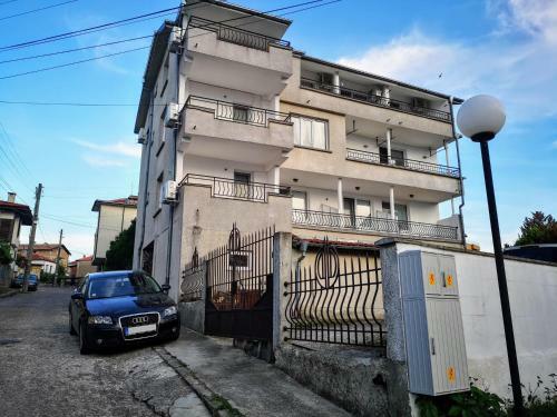 Hostal Guestrooms Stoyanovi