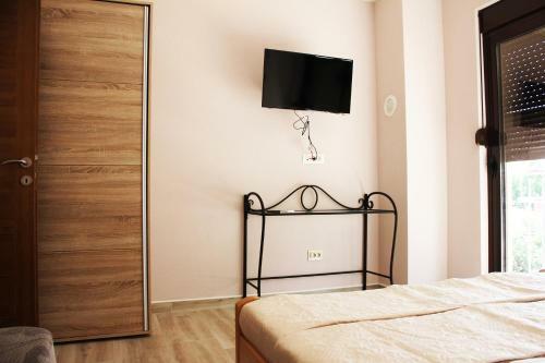Mimoza Apartments