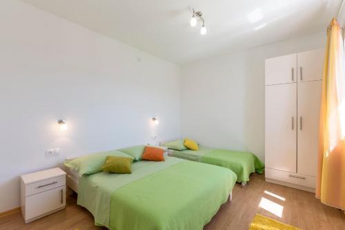 Apartmani Bezmalinovi?