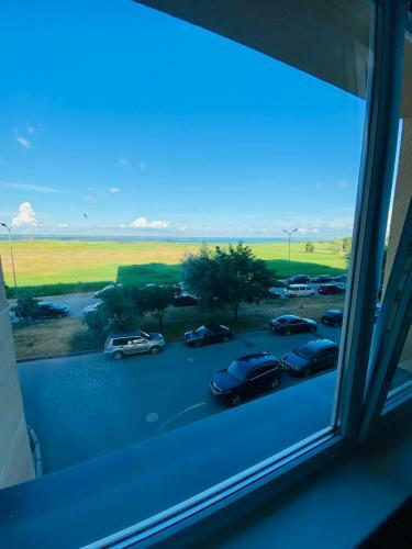 Lake Shore Apartment