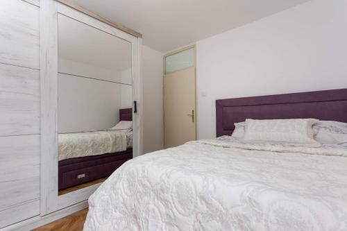 Hostal Private Room-2 Persons