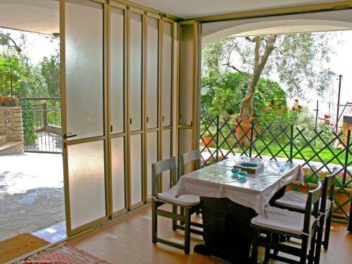Apartment Piano Terra Brenzone