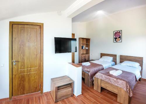 Hotel Mandarinebi
