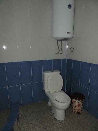 Hostal Erasti Guesthouse