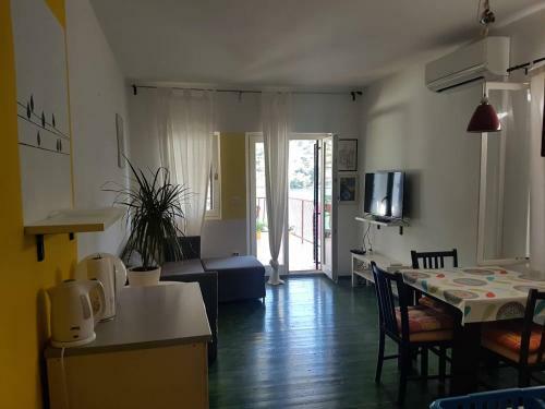 Grebaville Apartment