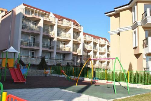 Villa Antorini Apartcomplex